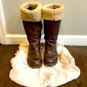 Burberry leather winter boots
